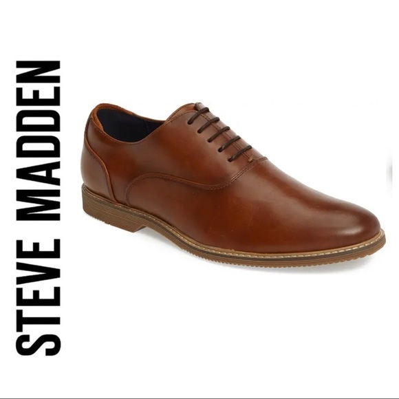 Steve Madden Other - STEVE MADDEN Tan Leather Nunan Plain Toe Oxford Size 8